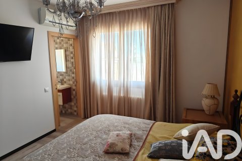 House à vendre à Mont-roig del Camp, Tarragona, Espagne, 4 chambres, 380 m2 No. 172872 - photo 17