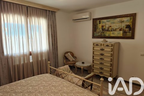 House à vendre à Mont-roig del Camp, Tarragona, Espagne, 4 chambres, 380 m2 No. 172872 - photo 11