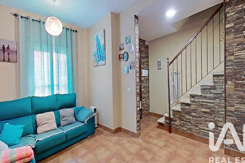 House for sale in Arcos de la Frontera, Cadiz, Spain 4 bedrooms, 135 sq.m. No. 172870 - photo 1