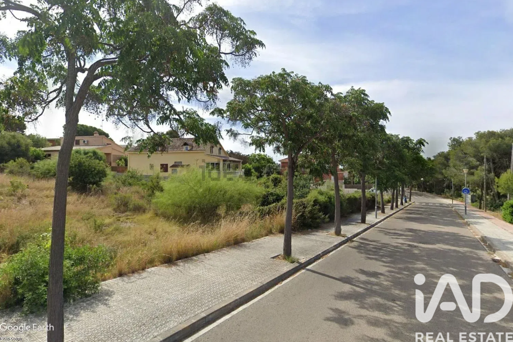 Land plot in Vilanova i la Geltru, Barcelona, Spain 728 sq.m. No. 172873