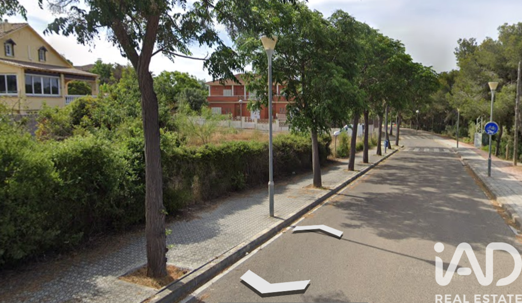 Land plot in Vilanova i la Geltru, Barcelona, Spain 728 sq.m. No. 172873