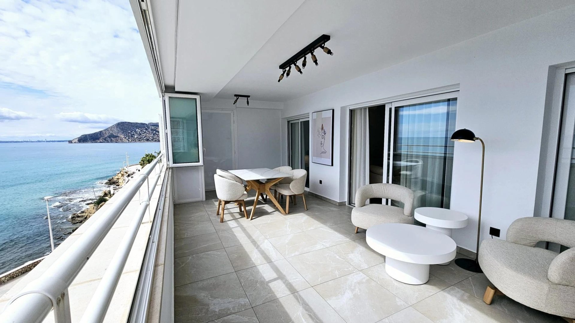 Huoneisto Calpe, Alicante, Espanja 2 makuuhuonetta, 103 m2 No. 181161