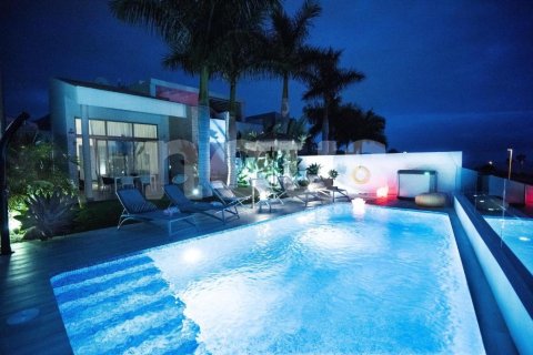 Villa in vendita a Adeje, Tenerife, Spagna 3 camere da letto, 280 mq. N° 167658 - foto 6