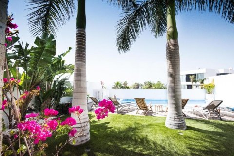 Villa in vendita a Adeje, Tenerife, Spagna 3 camere da letto, 280 mq. N° 167658 - foto 8