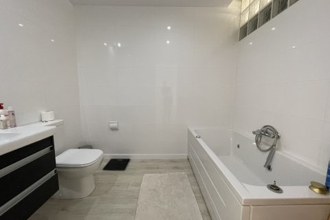 Lägenhet för uthyrning i Portals Nous, Mallorca, Spanien 2 sovrum, 75 kvm. Nr. 144322 - foto 9