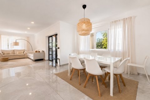 Villa pārdošanā Santa Ponsa, Mallorca, Spānijā 4 istabas, 241 m2 Nr. 193636 - attēls 5