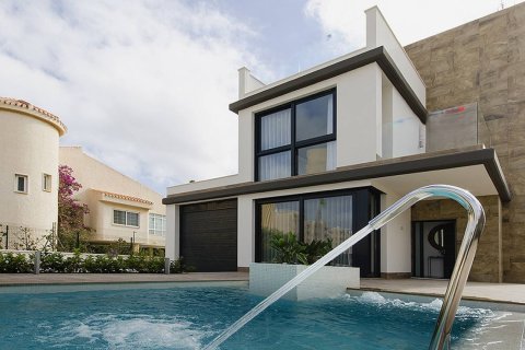 Villa for sale in Orihuela, Alicante, Spain 4 bedrooms, 239.5 sq.m. No. 175298 - photo 4