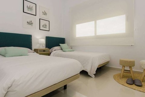 Villa for sale in Orihuela, Alicante, Spain 4 bedrooms, 239.5 sq.m. No. 175297 - photo 13