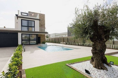 Villa till salu i Orihuela, Alicante, Spanien 6 sovrum, 239.5 kvm. Nr. 175296 - foto 2