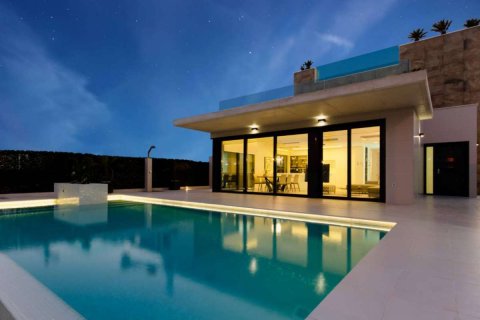 Villa till salu i Orihuela, Alicante, Spanien 6 sovrum, 239.5 kvm. Nr. 175296 - foto 14