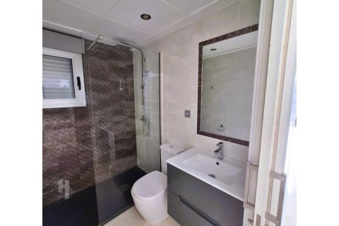 Huvila myytävänä San Pedro del Pinatar, Murcia, Espanja, 3 makuuhuonetta, 90 m2 No. 160698 - kuva 14