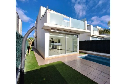 Huvila myytävänä San Pedro del Pinatar, Murcia, Espanja, 3 makuuhuonetta, 90 m2 No. 160698 - kuva 1