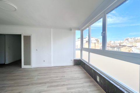 Apartment for rent Palma de Majorca, Mallorca, Spain 4 bedrooms, 176 sq.m. No. 139109 - photo 3