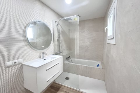 Apartment for rent Palma de Majorca, Mallorca, Spain 4 bedrooms, 176 sq.m. No. 139109 - photo 16