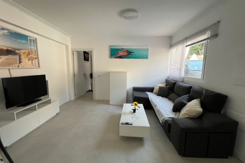 Apartment for rent Cala Mayor, Mallorca, Spain 1 bedroom, 45 sq.m. No. 139108 - photo 1