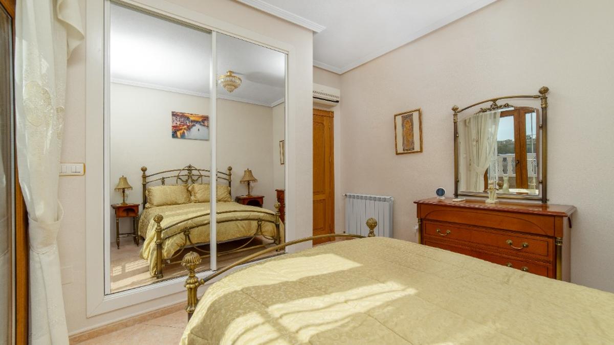 Villa en Los Altos, Alicante, España 2 dormitorios, 106 m2 No. 149012