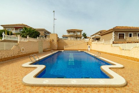 Villa for sale in Los Altos, Alicante, Spain 2 bedrooms, 106 sq.m. No. 149012 - photo 5