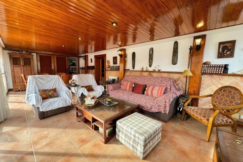 Продажа квартиры в Аликанте, Испания 3 спальни, 118м2 №179788 - фото 2