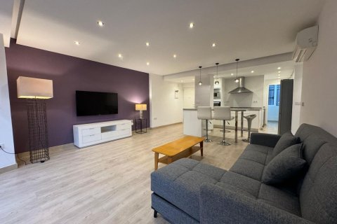Продажа квартиры в Аликанте, Испания 2 спальни, 121м2 №179786 - фото 2