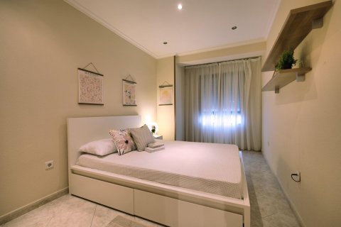 Продажа квартиры в Аликанте, Испания 3 спальни, 132м2 №179783 - фото 18