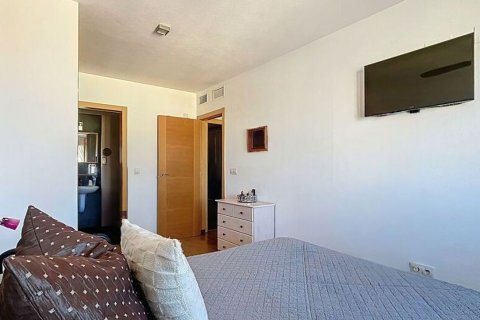 Продажа квартиры в Аликанте, Испания 2 спальни, 106м2 №179785 - фото 2