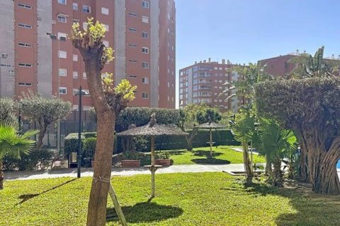 Продажа квартиры в Аликанте, Испания 2 спальни, 106м2 №179785 - фото 14