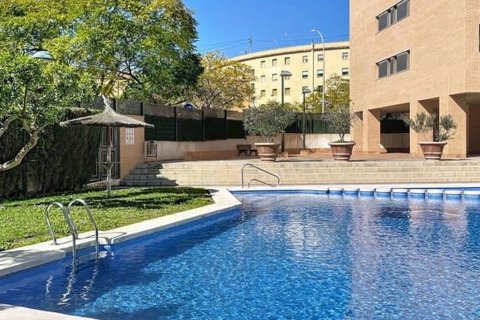 Продажа квартиры в Аликанте, Испания 2 спальни, 106м2 №179785 - фото 7