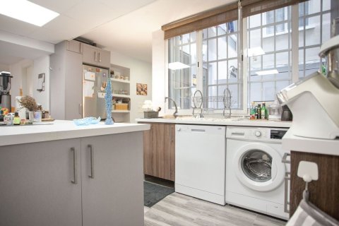 Продажа квартиры в Аликанте, Испания 3 спальни, 131м2 №179784 - фото 9