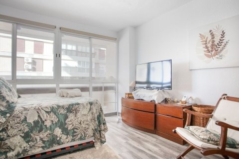 Продажа квартиры в Аликанте, Испания 3 спальни, 131м2 №179784 - фото 4