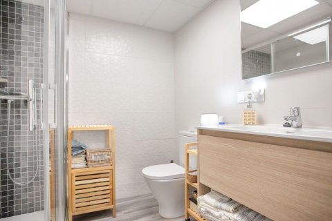 Продажа квартиры в Аликанте, Испания 3 спальни, 131м2 №179784 - фото 2