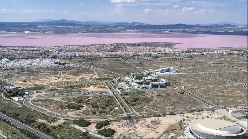Villa a Torrevieja, Alicante, Spagna 3 camere da letto, 261 mq. N° 145161