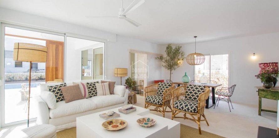 Villa Es Mercadal, Menorca, Spanien 4 Schlafzimmer, 189 m2 Nr. 68948