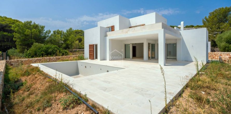 Villa Es Mercadal, Menorca, Spain 4 bedrooms, 208 sq.m. No. 68947
