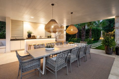 Villa in vendita a Marbella, Malaga, Spagna 7 camere da letto, 1636 mq. N° 158485 - foto 7