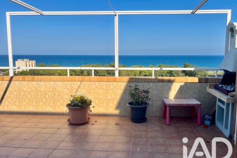 Продажа пентхауса в Оропеса-дель-Мар, Кастельон, Испания 2 спальни, 70м2 №187724 - фото 1