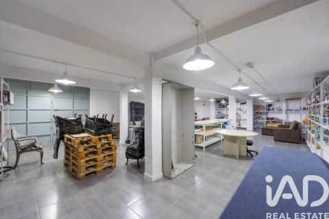 Commercial property for sale in Madrid, Spain 2 bedrooms, 357 sq.m. No. 187726 - photo 14