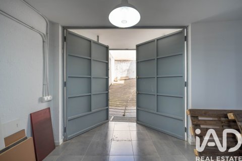 Commercial property for sale in Madrid, Spain 2 bedrooms, 357 sq.m. No. 187726 - photo 28