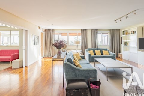Продажа триплекса в Мадрид, Испания 4 спальни, 411м2 №187723 - фото 7