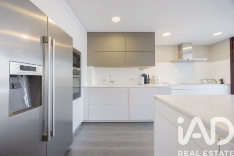 Продажа триплекса в Мадрид, Испания 4 спальни, 411м2 №187723 - фото 11
