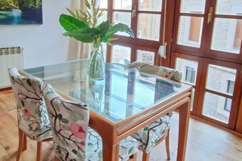Продажа квартиры в Витория-Гастейс, Алава, Испания 3 спальни, 160м2 №187722 - фото 5