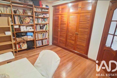 Продажа квартиры в Витория-Гастейс, Алава, Испания 3 спальни, 160м2 №187722 - фото 6