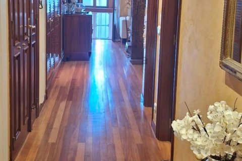 Продажа квартиры в Витория-Гастейс, Алава, Испания 3 спальни, 160м2 №187722 - фото 16