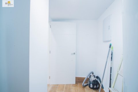 Komerciāls īpašums pārdošanā Alicante, Spānijā 320 m2 Nr. 116851 - attēls 30