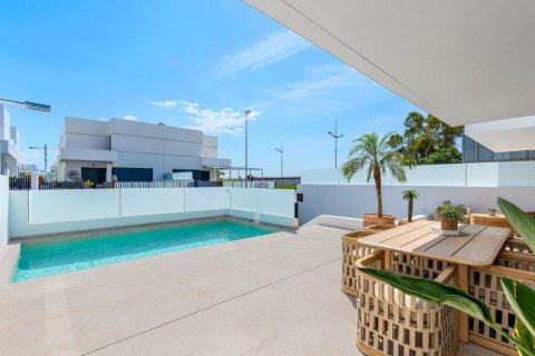 Casa adosada en venta en Dolores, Alicante, España 3 dormitorios, 130 m2 No. 146199 - foto 17