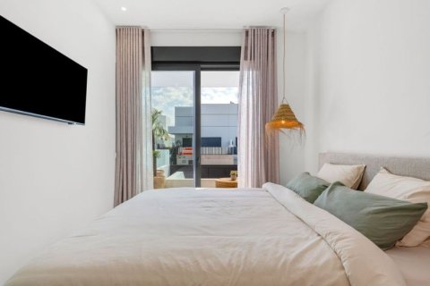 Casa adosada en venta en Dolores, Alicante, España 3 dormitorios, 130 m2 No. 146199 - foto 11