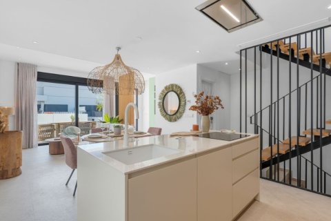 Casa adosada en venta en Dolores, Alicante, España 3 dormitorios, 130 m2 No. 146199 - foto 10