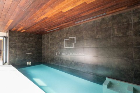 Villa for sale in La Floresta, Barcelona, Spain 4 bedrooms, 454 sq.m. No. 150616 - photo 22