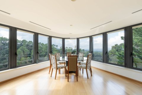 Villa for sale in La Floresta, Barcelona, Spain 4 bedrooms, 454 sq.m. No. 150616 - photo 3