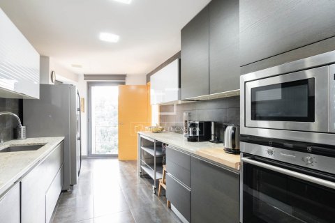 Villa for sale in La Floresta, Barcelona, Spain 4 bedrooms, 454 sq.m. No. 150616 - photo 5