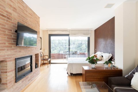 Villa for sale in La Floresta, Barcelona, Spain 4 bedrooms, 454 sq.m. No. 150616 - photo 9